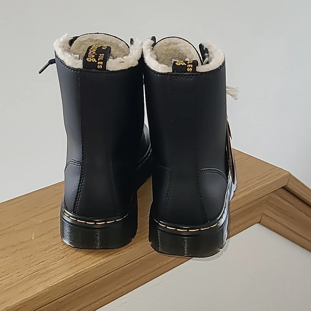 Doc Martens Sherpa Lined Boots - Picture 4 of 7